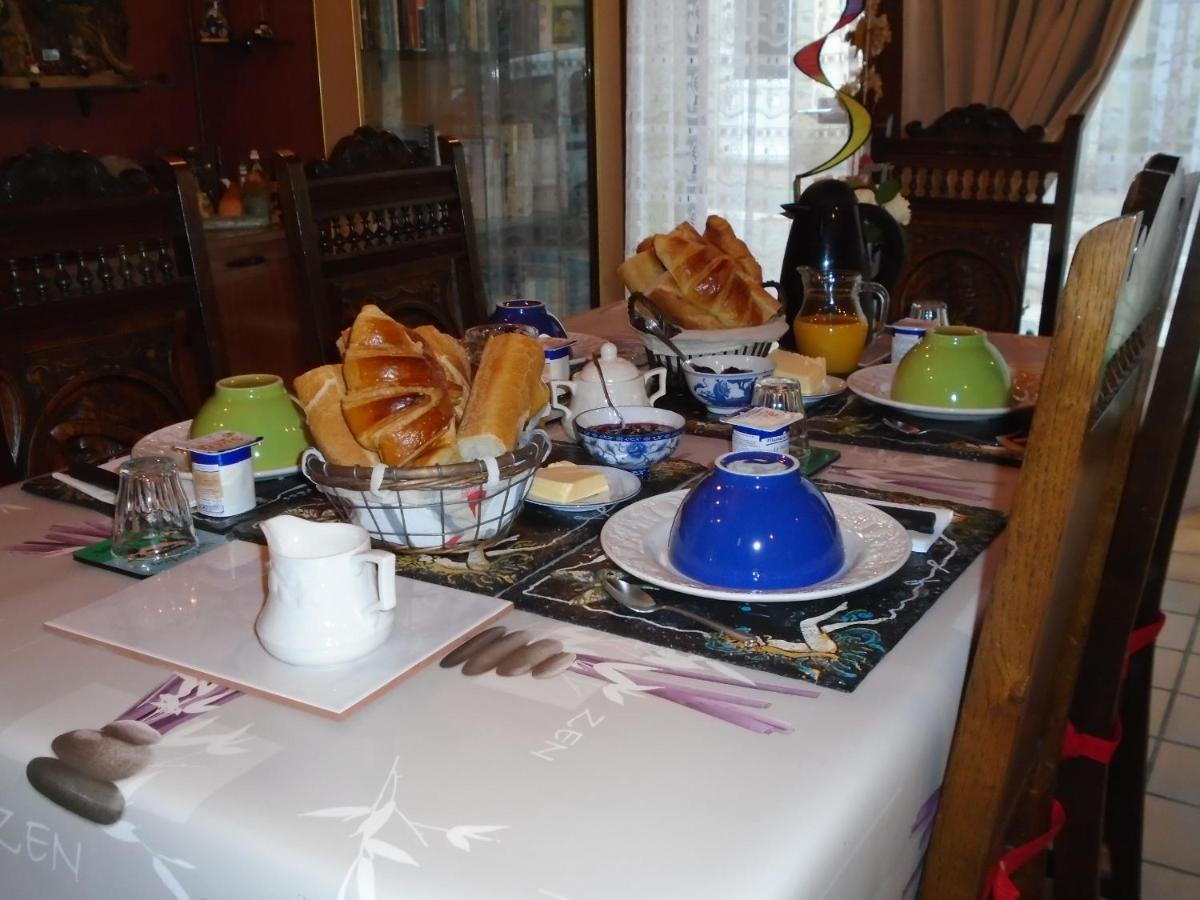 La Mare Aux Fees Bed and Breakfast Huelgoat Eksteriør billede